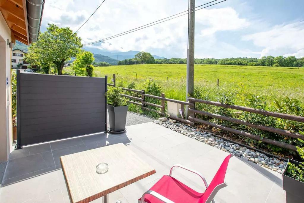 Domaine Des Ecuries - Appartements Meubles A Talloires Dış mekan fotoğraf