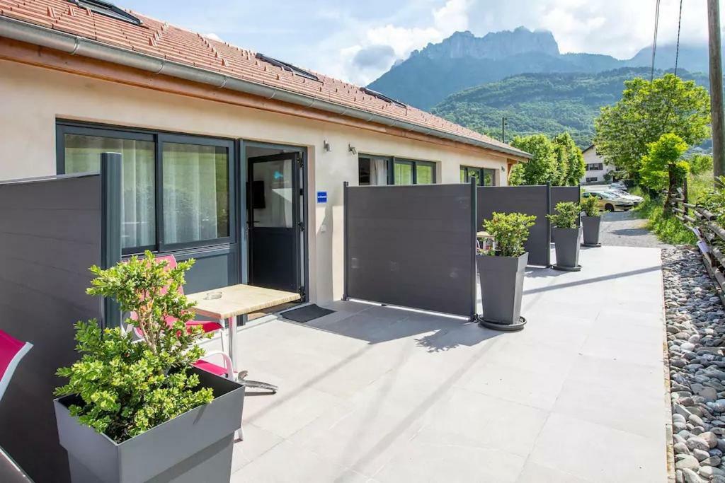 Domaine Des Ecuries - Appartements Meubles A Talloires Dış mekan fotoğraf